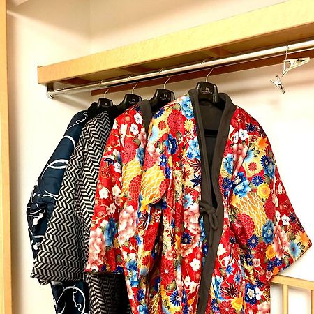 Small Villa Tokyo 渋谷まで2駅10分 青山一丁目駅徒歩3分一軒家ペット歓迎お子様歓迎駐車場あり6人までok المظهر الخارجي الصورة