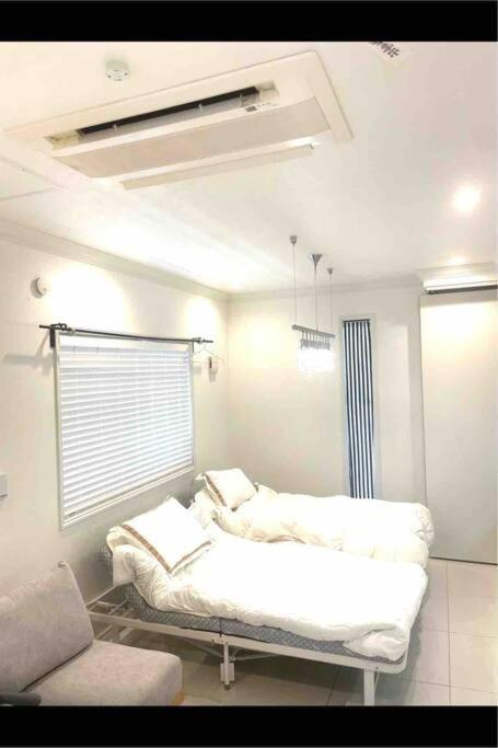 Small Villa Tokyo 渋谷まで2駅10分 青山一丁目駅徒歩3分一軒家ペット歓迎お子様歓迎駐車場あり6人までok المظهر الخارجي الصورة