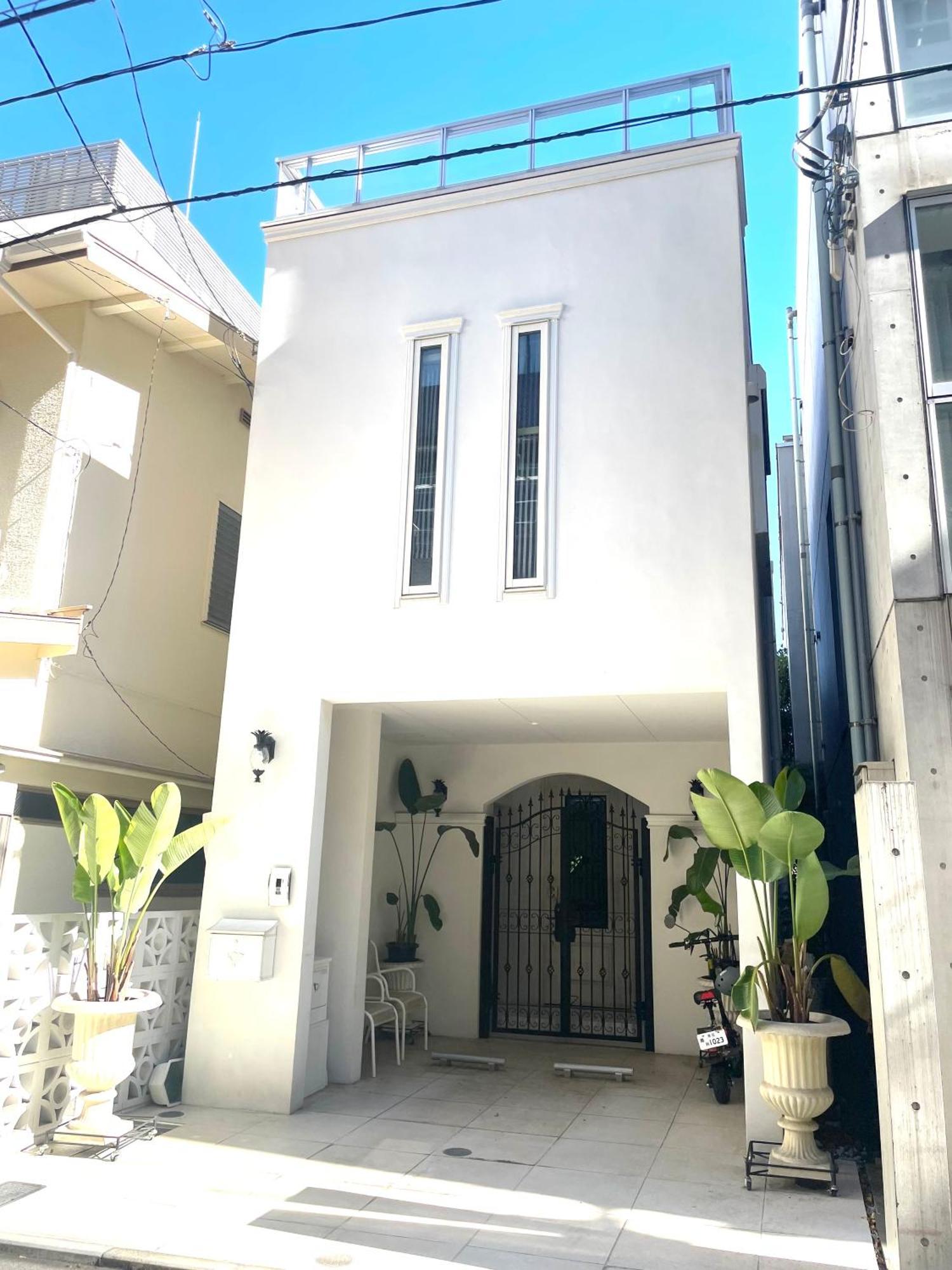 Small Villa Tokyo 渋谷まで2駅10分 青山一丁目駅徒歩3分一軒家ペット歓迎お子様歓迎駐車場あり6人までok المظهر الخارجي الصورة